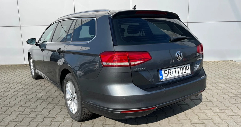 Volkswagen Passat cena 45900 przebieg: 243000, rok produkcji 2015 z Rybnik małe 379